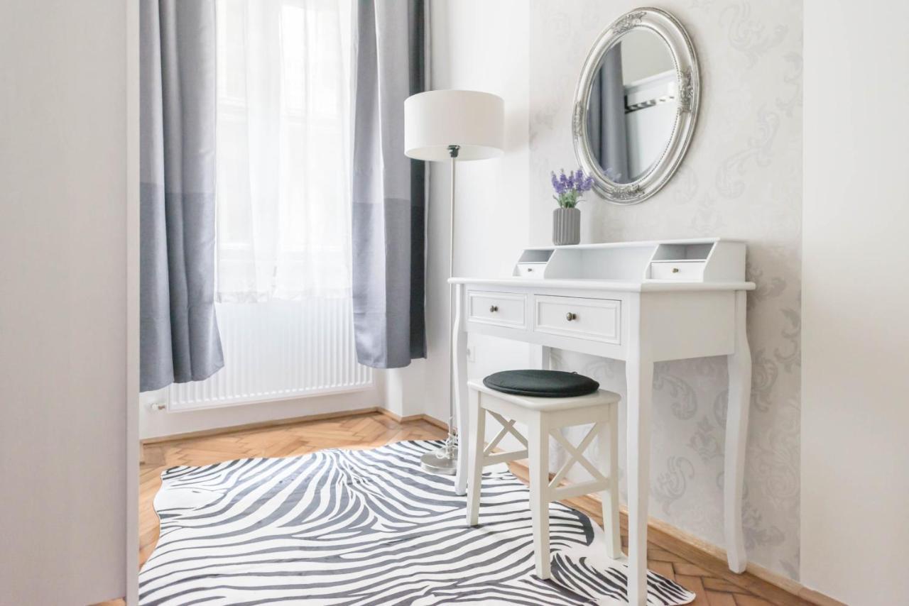 Dominik Apartment Budapest Eksteriør billede