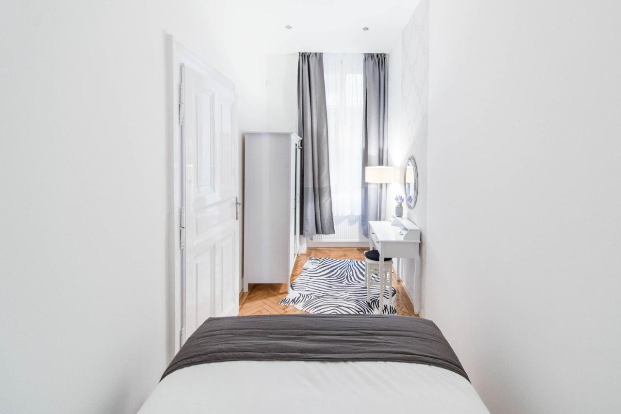 Dominik Apartment Budapest Eksteriør billede